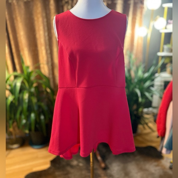 torrid Tops - Women’s Torrid Sleeveless Peplum Top sz 1